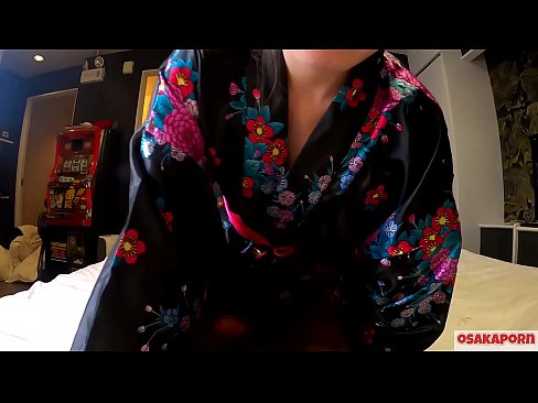 ❤️ Jong cosplay-meisie hou van seks tot orgasme met 'n spuit in 'n perdevrou en 'n blowjob. Asiatiese meisie met harige poes en pragtige tiete in tradisionele Japannese kostuum in amateurvideo wat masturbasie met fokspeelgoed wys. Sakura 3 OSAKAPORN. Gehaltepornografie by ons ﹏